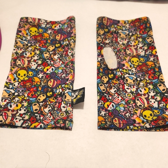 Neon Star Lot - Hat, Scarf, Fingerless gloves - Picture 2 of 5